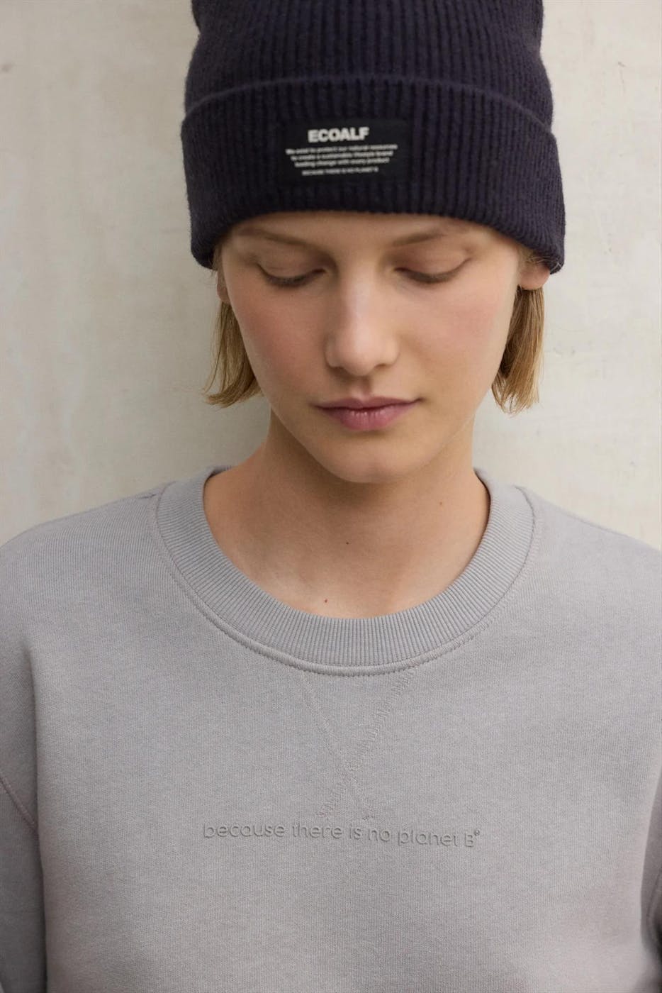 ECOALF - Donkerpaarse Wool muts