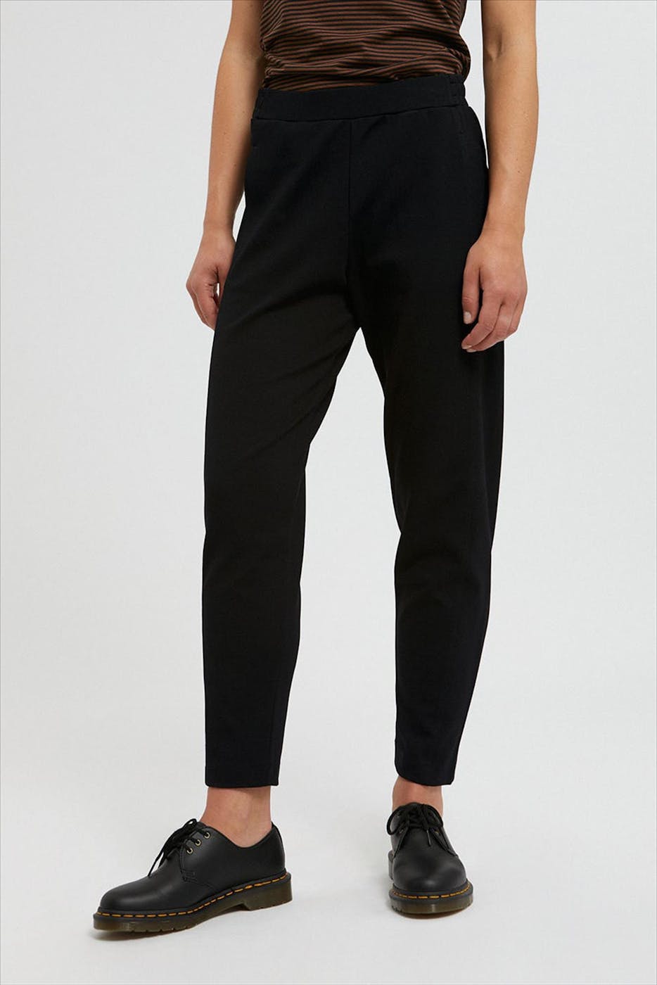 Armed Angels - Zwarte Magdaa broek