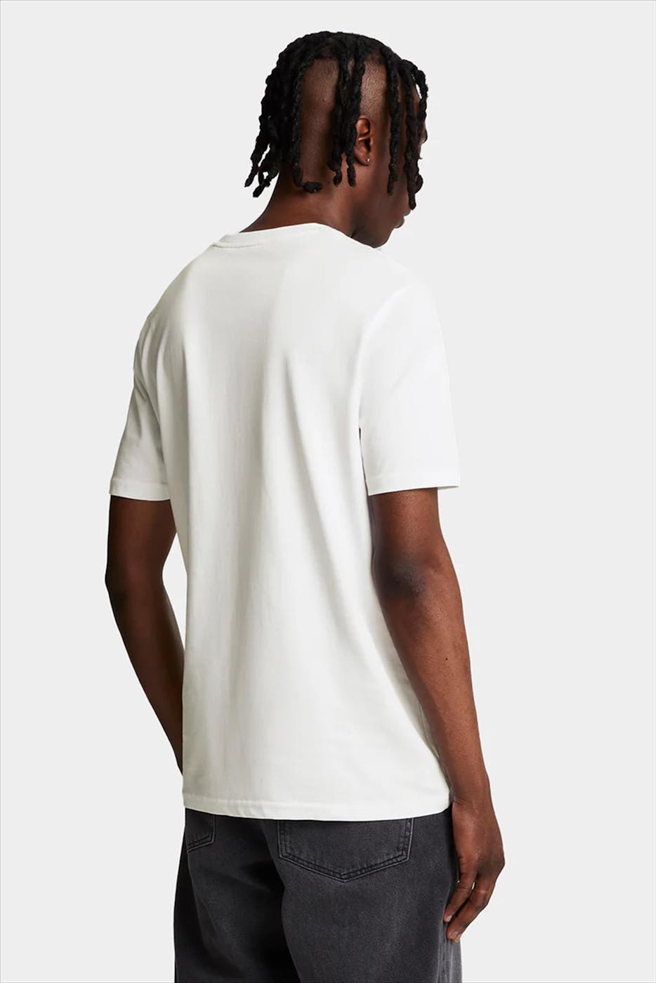 Lyle & Scott - Witte Embroidered T-shirt