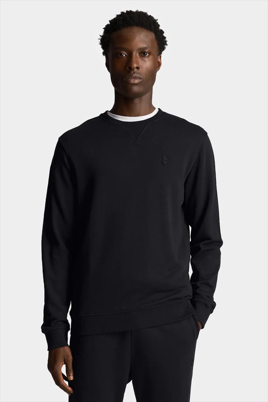 Lyle & Scott - Zwarte Tonal Eagle sweater