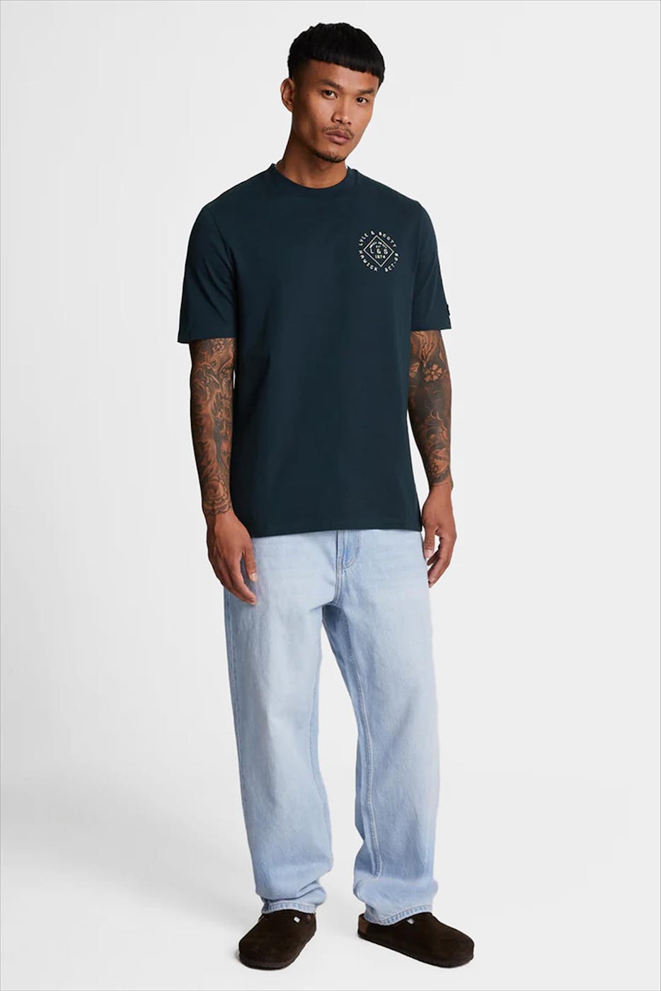 Lyle & Scott - Donkerblauwe Stamp T-shirt