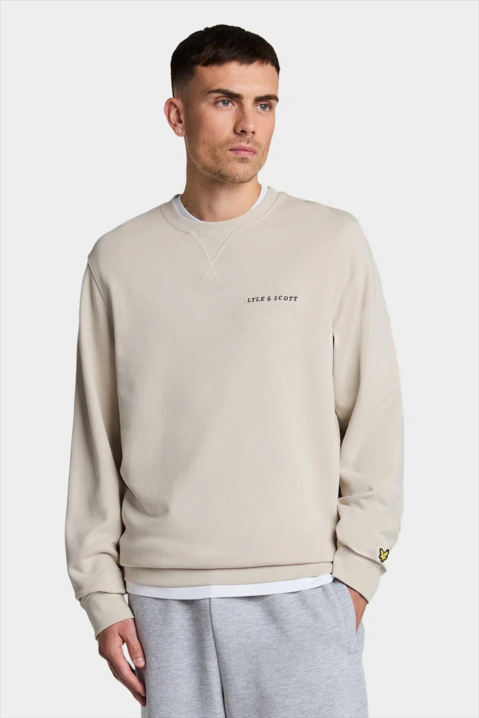 Lyle & Scott - Ecru Loopback Embroidered sweater