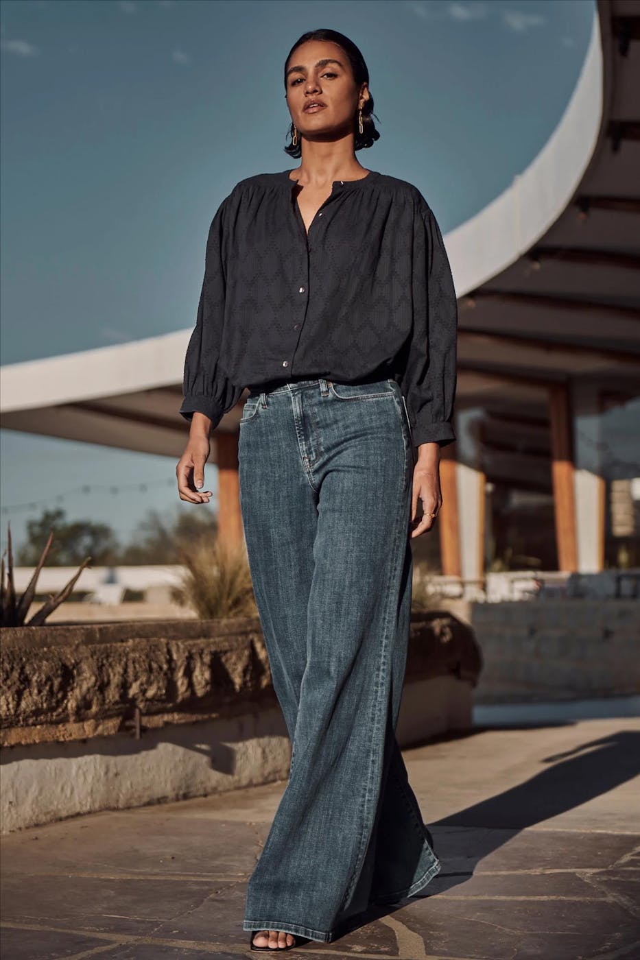 BY BAR - Donkerblauwe Lucy Structure blouse