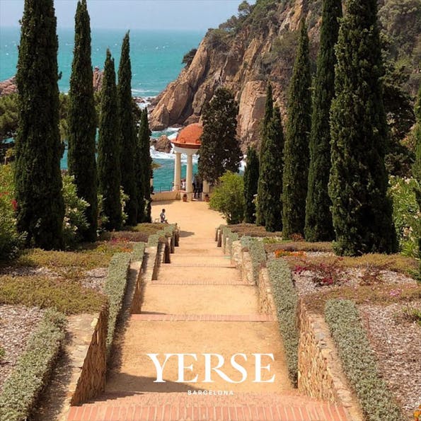 YERSE - Grijze Lorena T-shirt