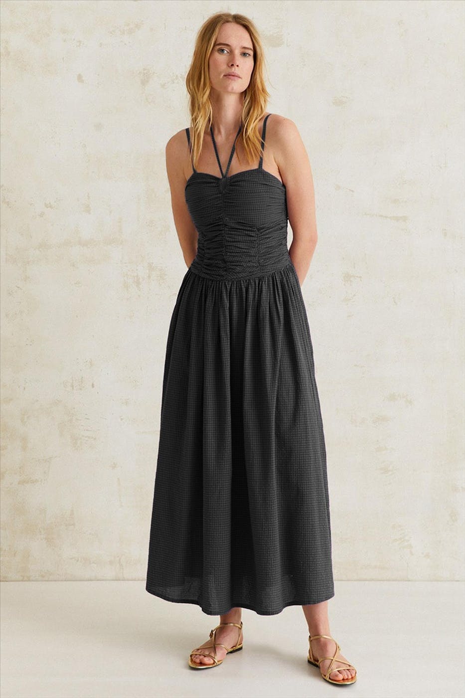 YERSE - Zwart Long Draped kleed