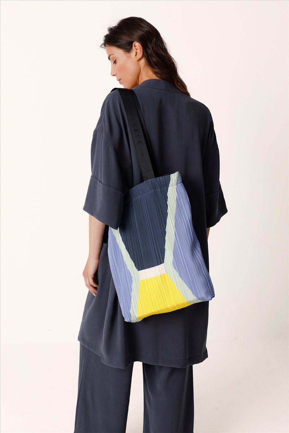 SkunkFunk - Donkergrijze Balere jas