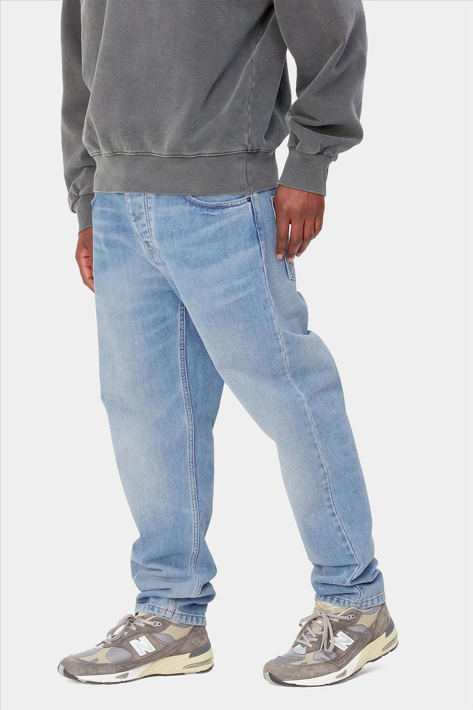 Carhartt WIP - Lichtblauwe Newel tapered jeans