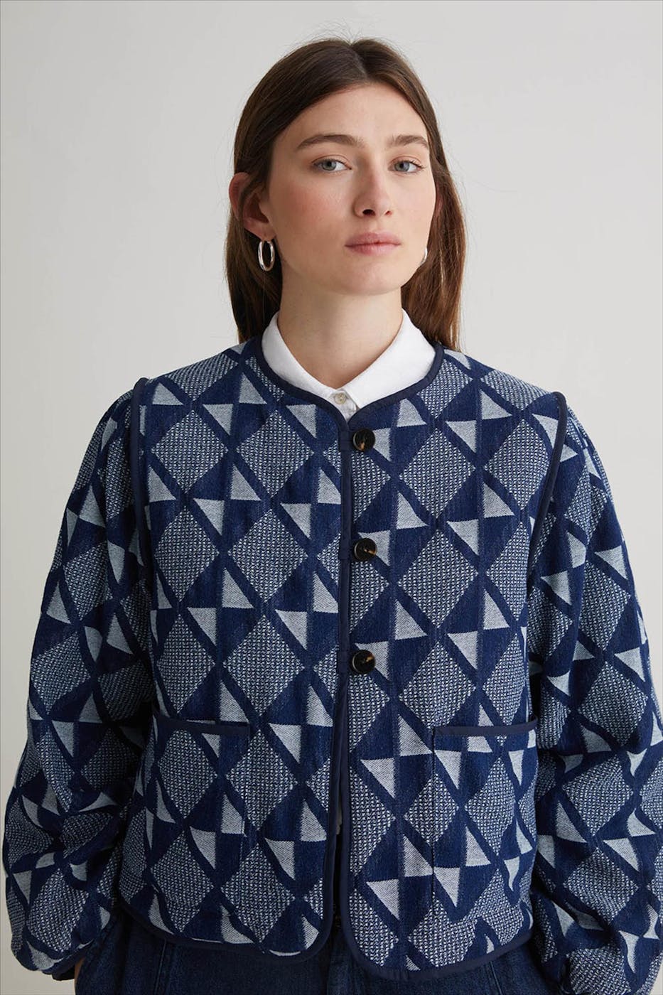 YERSE - Donkerblauw Artwork Jacquard jasje