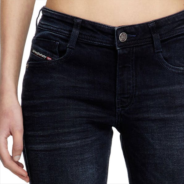 Diesel - Donkerblauwe 1969 D-Ebbey bootcut jeans