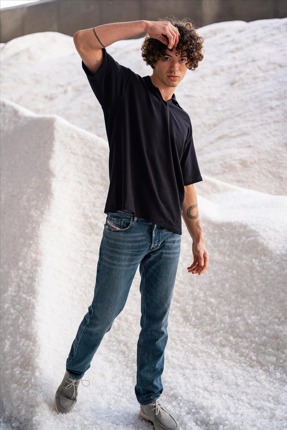 Diesel - Donkerblauwe 2023 D-Finitive tapered jeans