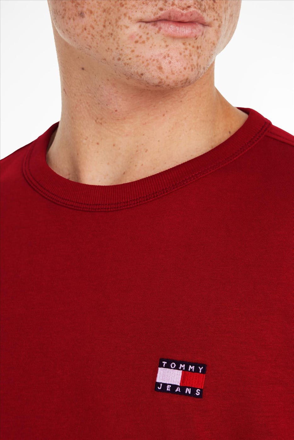 Tommy Jeans - Bordeauxrode Badge T-shirt