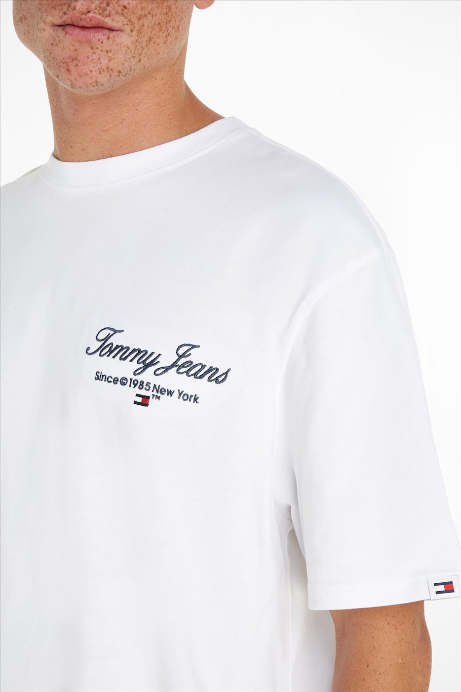 Tommy Jeans - Witte Serif Luxe T-shirt