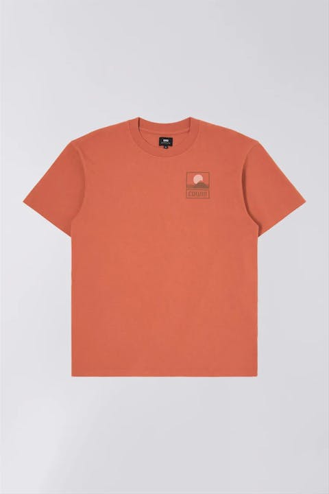 Edwin - Oranje Sunset on Mountain Fuji T-shirt