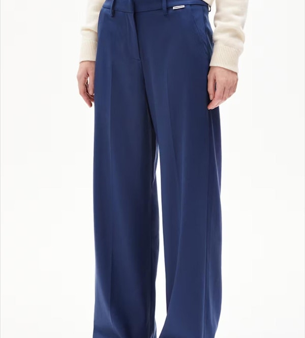 Armed Angels - Donkerblauwe Leandraa broek