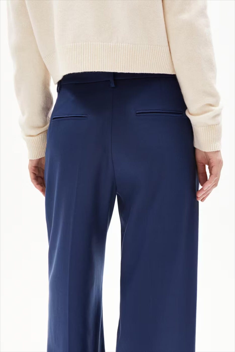 Armed Angels - Donkerblauwe Leandraa broek