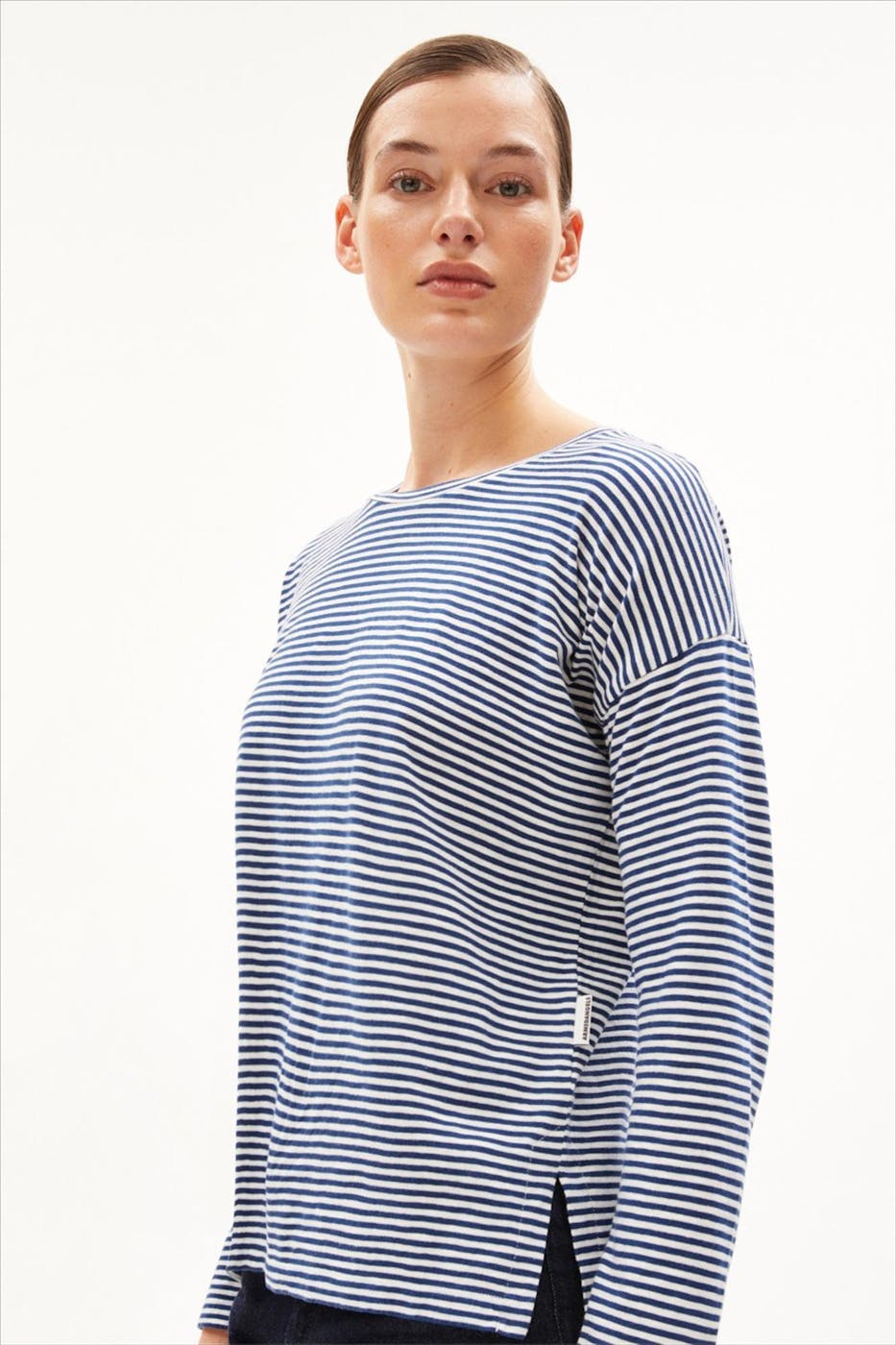 Armed Angels - Blauwe-Ecru Xianaa longsleeve