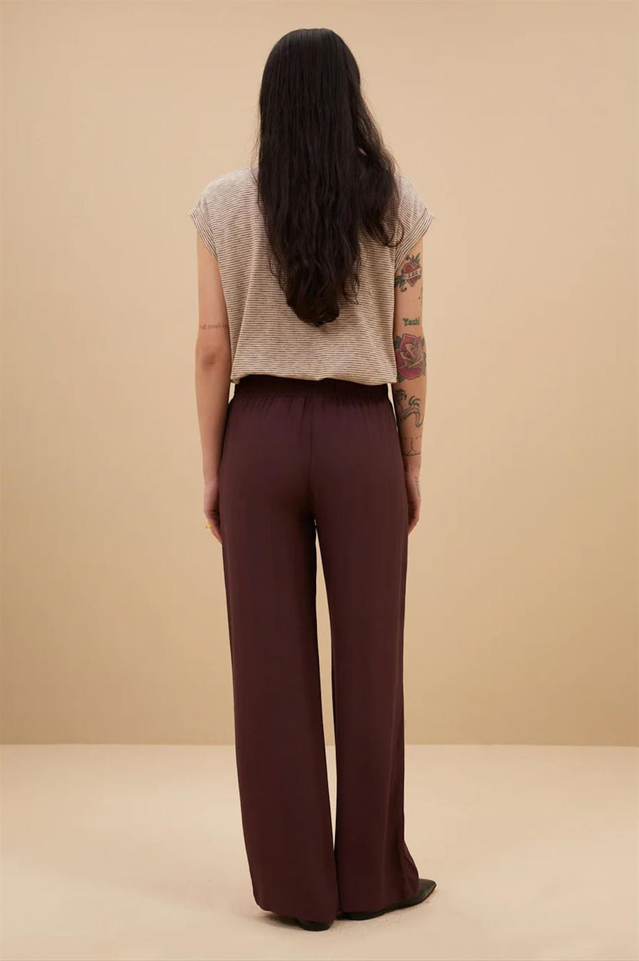 BY BAR - Beige Tobi T-shirt