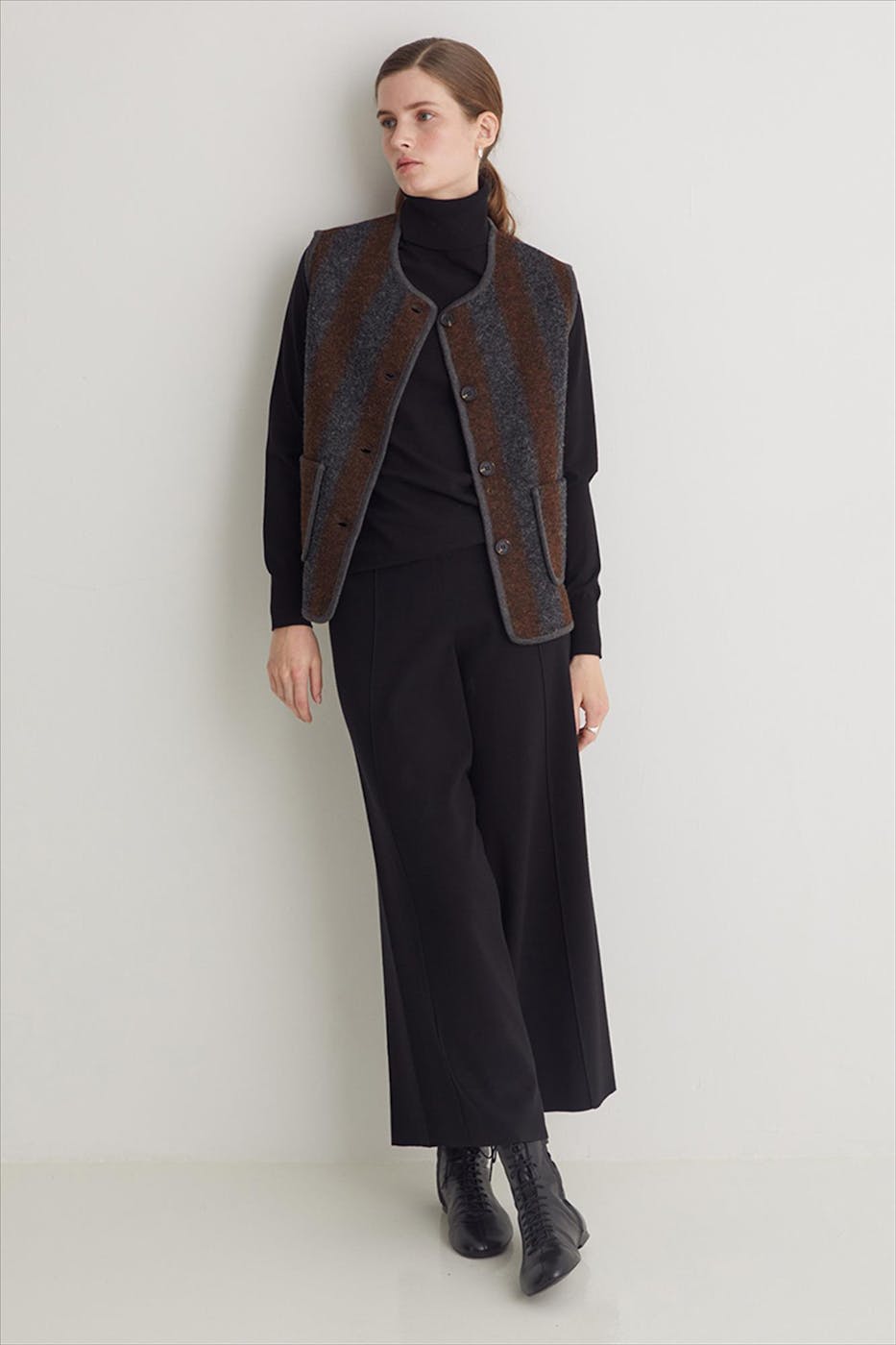 YERSE - Grijs-Bruin Stripes vestje