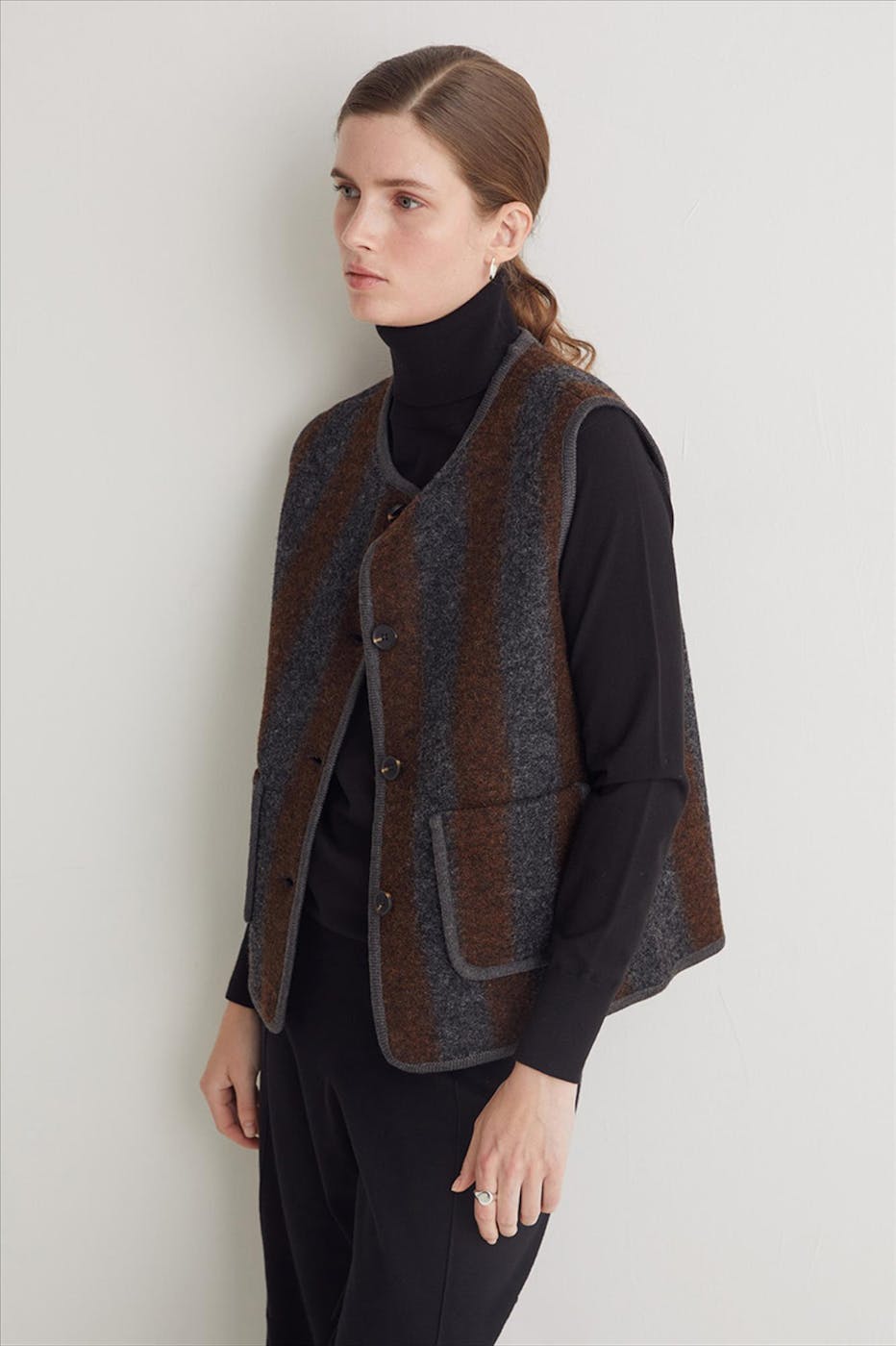 YERSE - Grijs-Bruin Stripes vestje