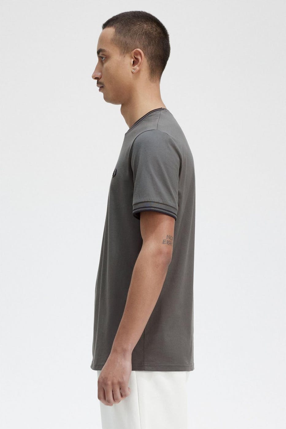 Fred Perry - Donkergroene Twin Tipped T-shirt