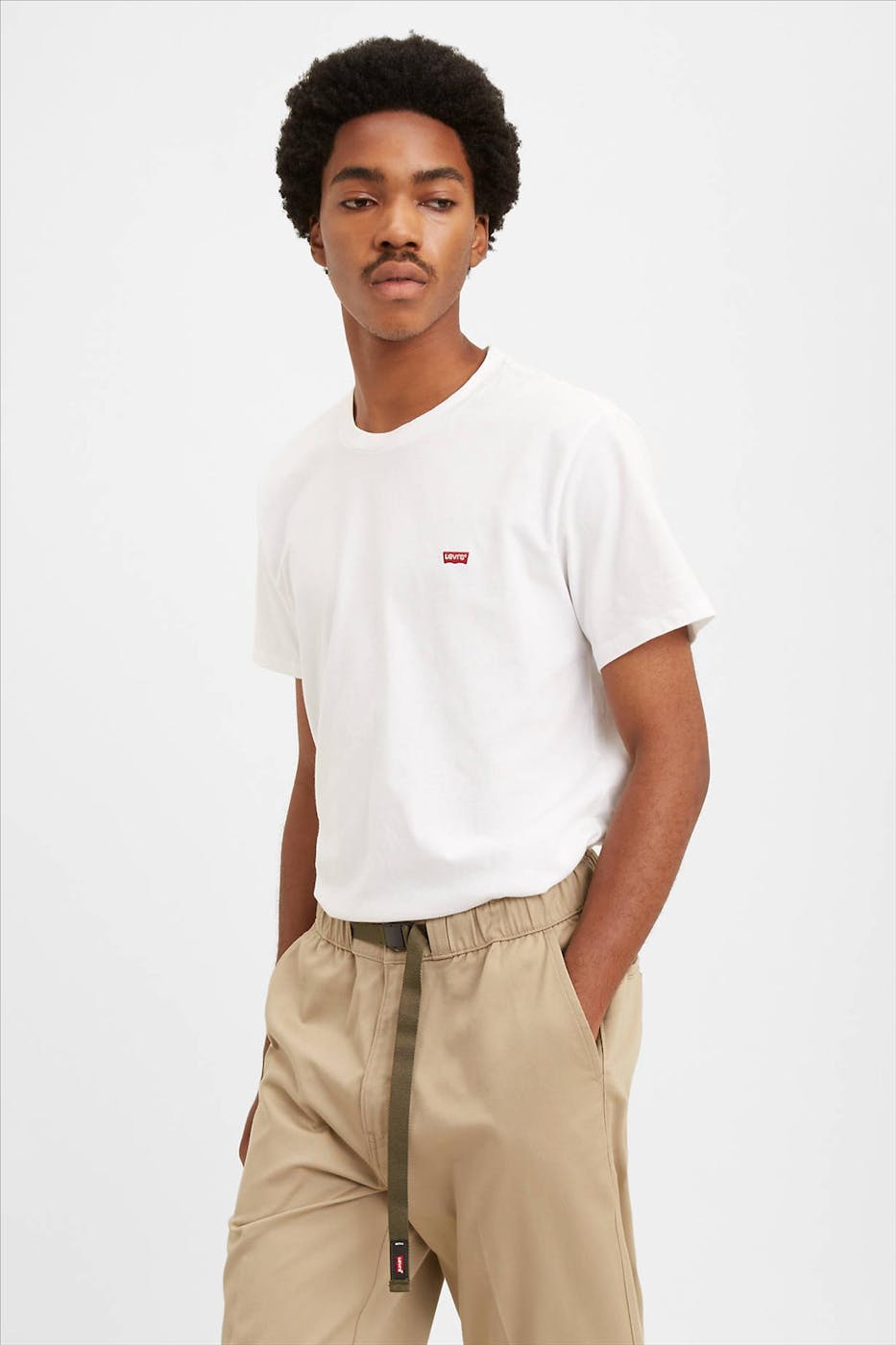 Levi's - Witte Batwing Logo T-shirt