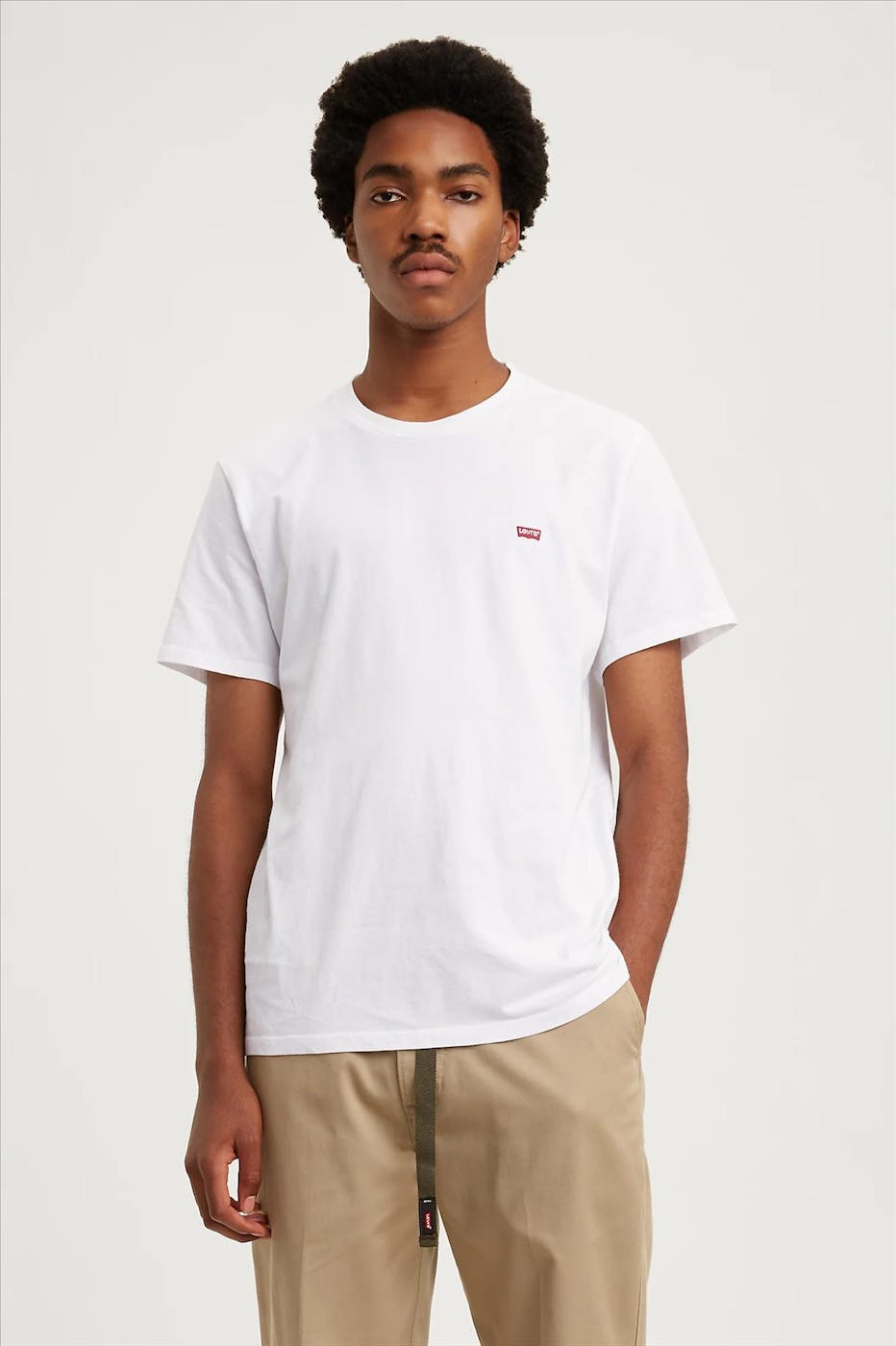 Levi's - Witte Batwing Logo T-shirt