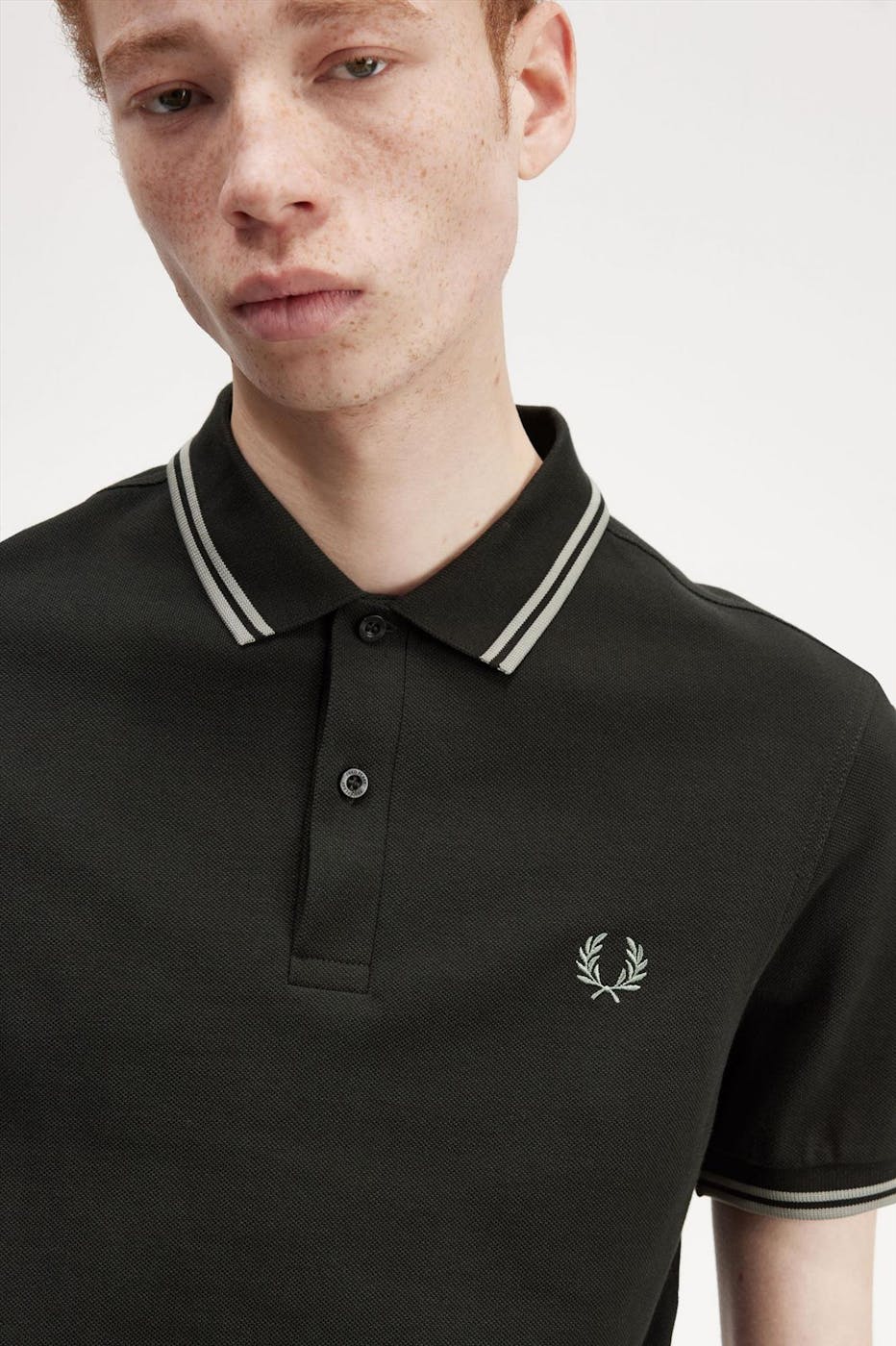 Fred Perry - Donkergroene Twin Tipped polo