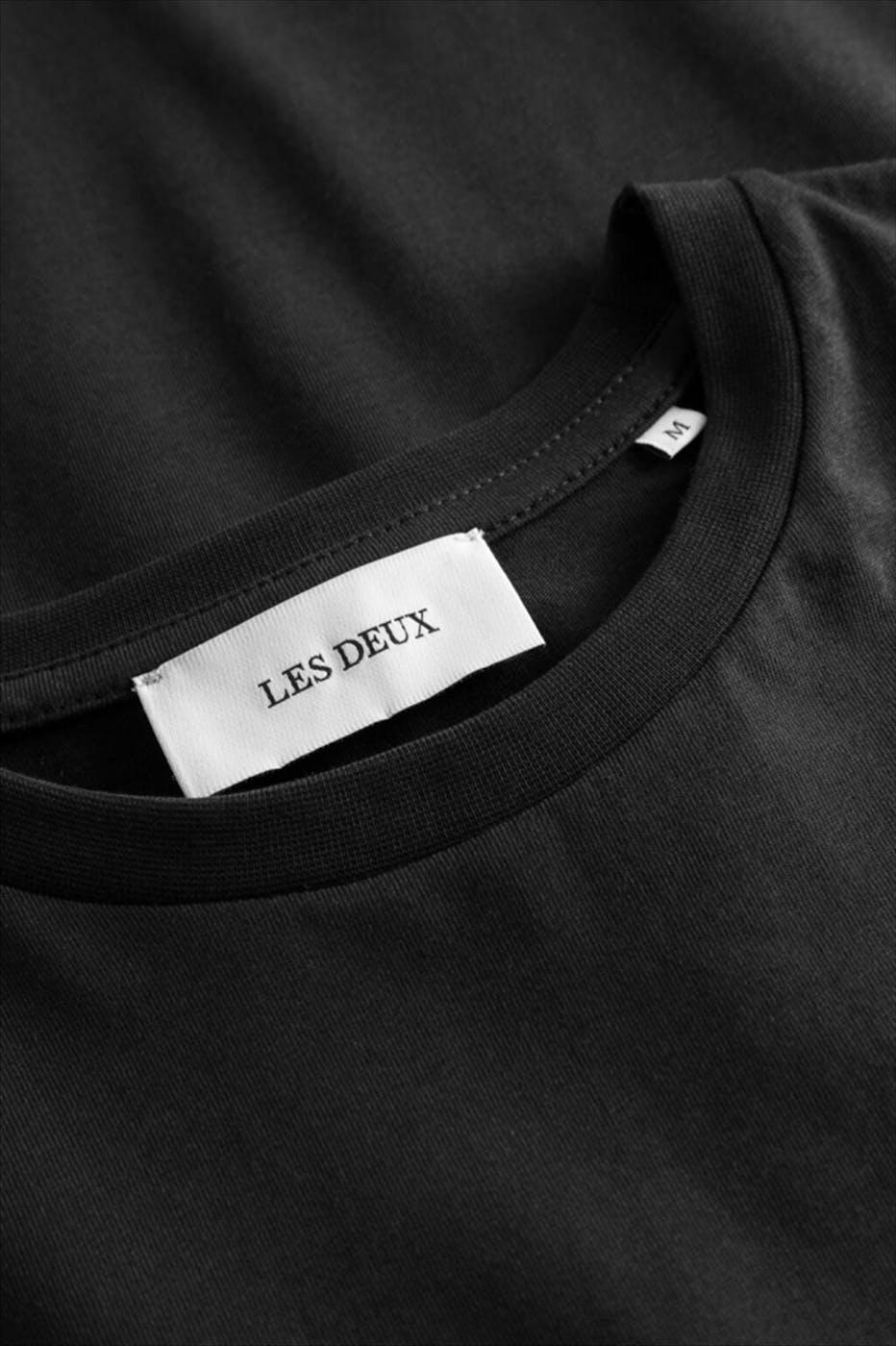 LES DEUX - Zwarte Nørregaard Tonal T-shirt