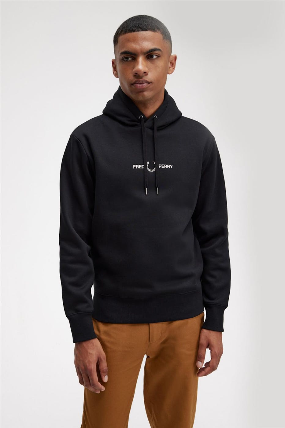Fred Perry - Zwarte Geborduurde hoodie