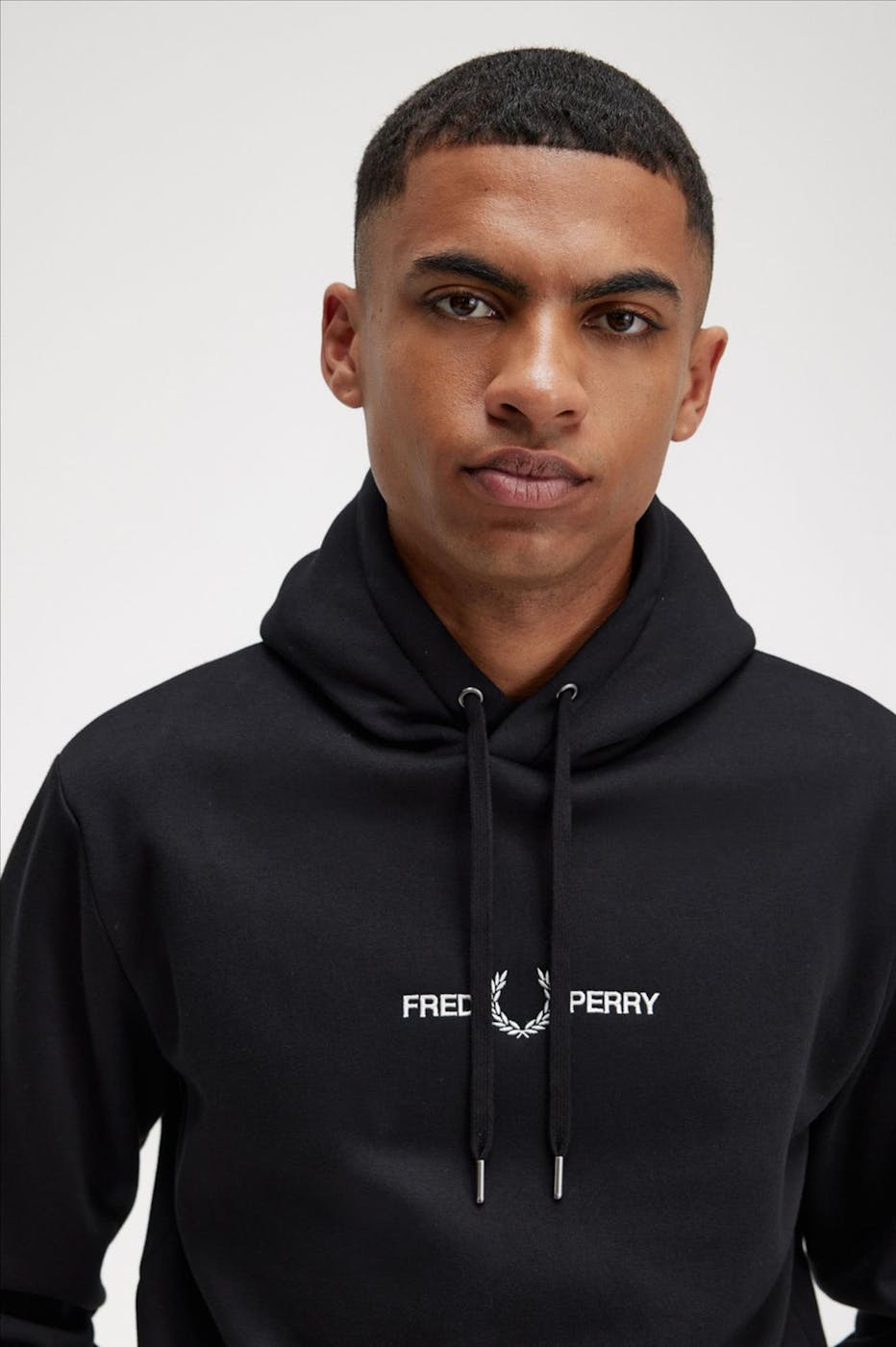 Fred Perry - Zwarte Geborduurde hoodie