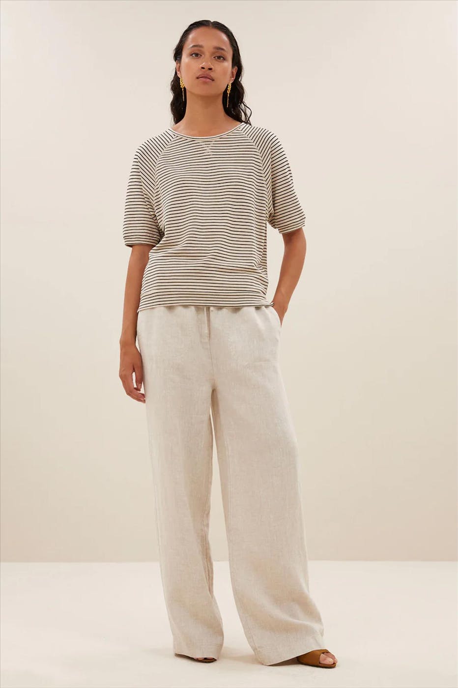 BY BAR - Ecru-Zwarte Neva Stripe T-shirt