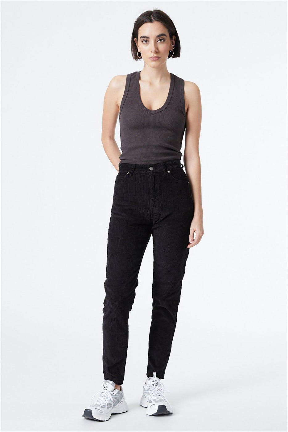 Dr. Denim - Zwarte ribfluwelen Nora mom 5-pocket