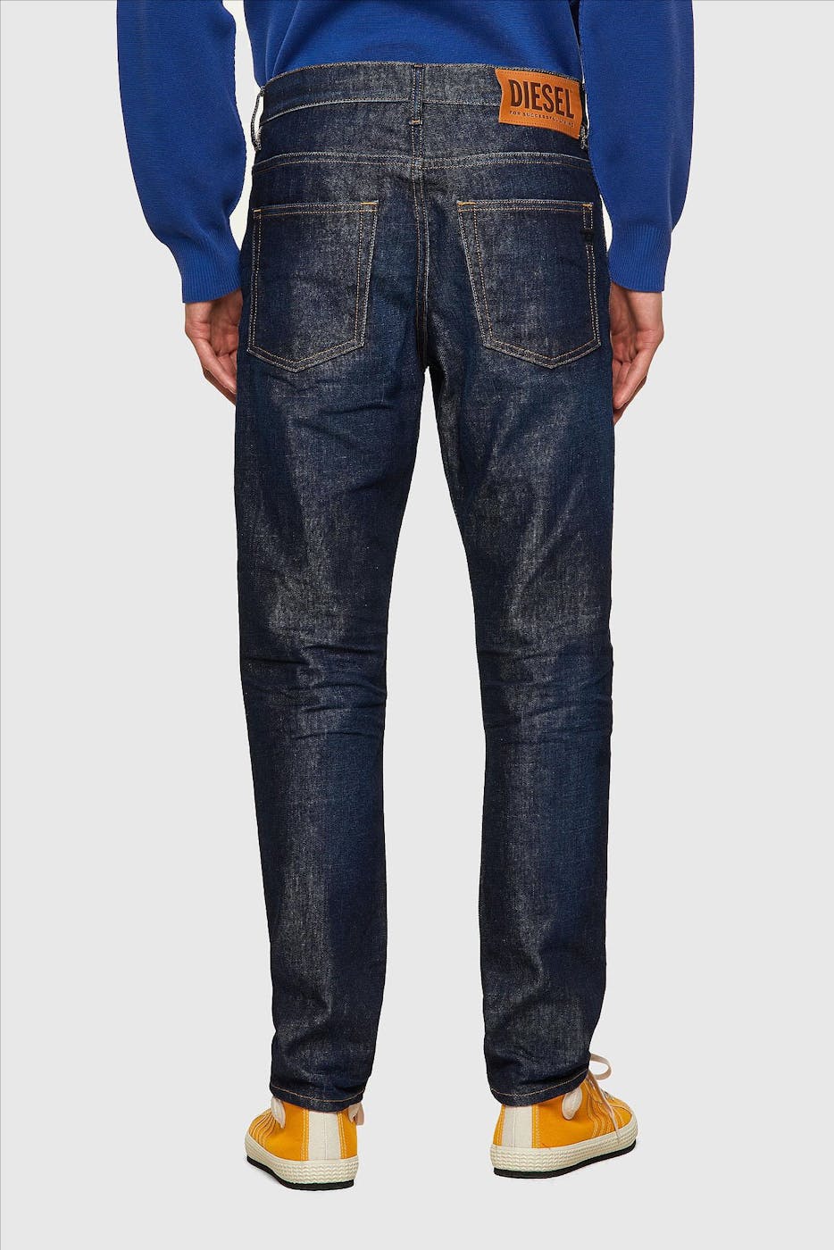 Diesel - Donkerblauwe D-Fining slim tapered jeans