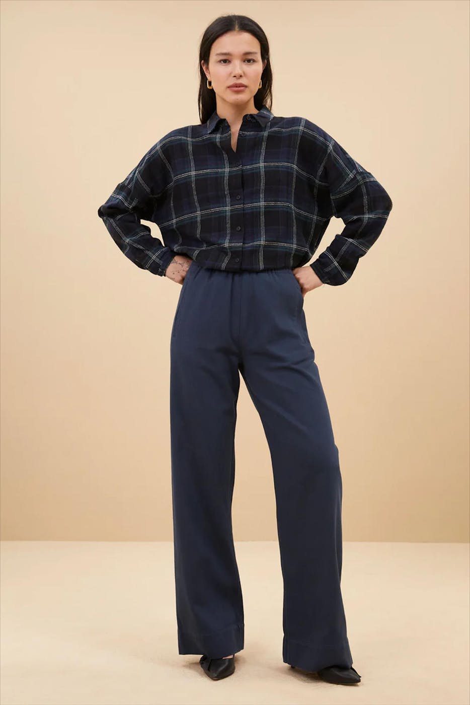 BY BAR - Donkerblauwe Check blouse