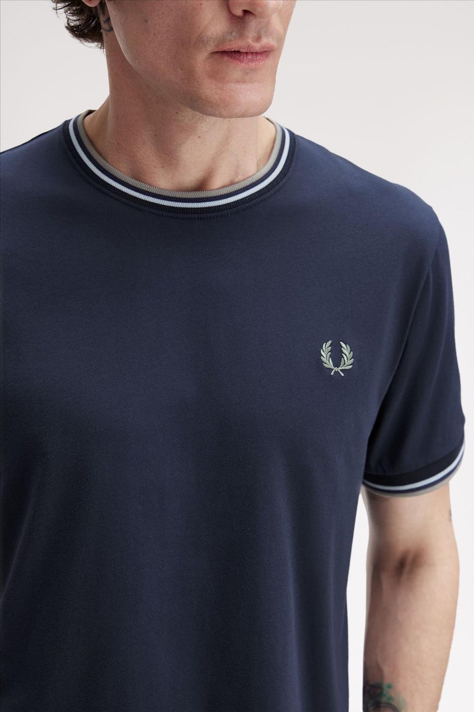 Fred Perry - Donkerblauw-Mintgroene Twin Tipped T-shirt