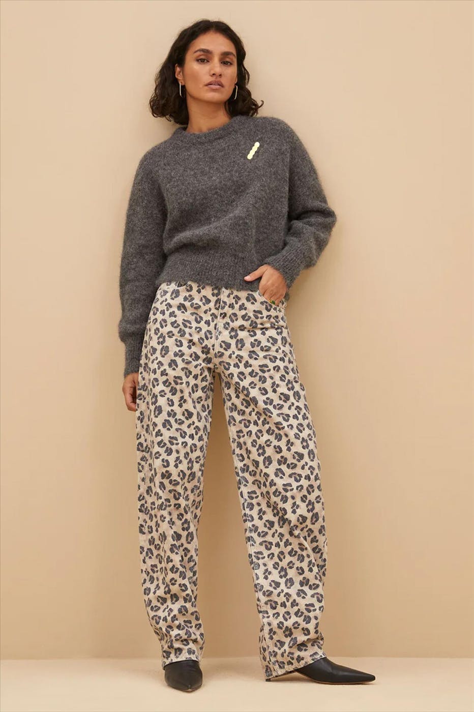 BY BAR - Donkergrijze Sonny Natural trui