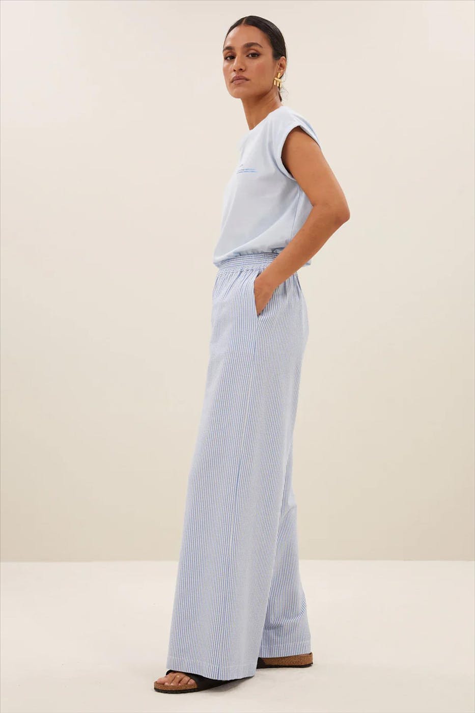BY BAR - Lichtblauw-Witte Randy Stripe broek