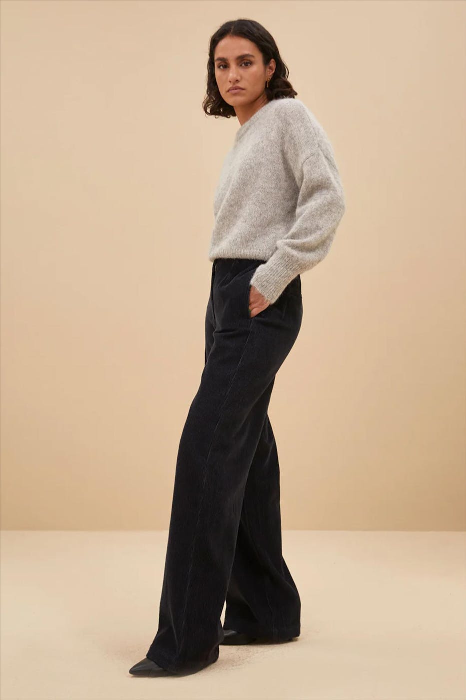 BY BAR - Donkerblauwe Odin Cord broek