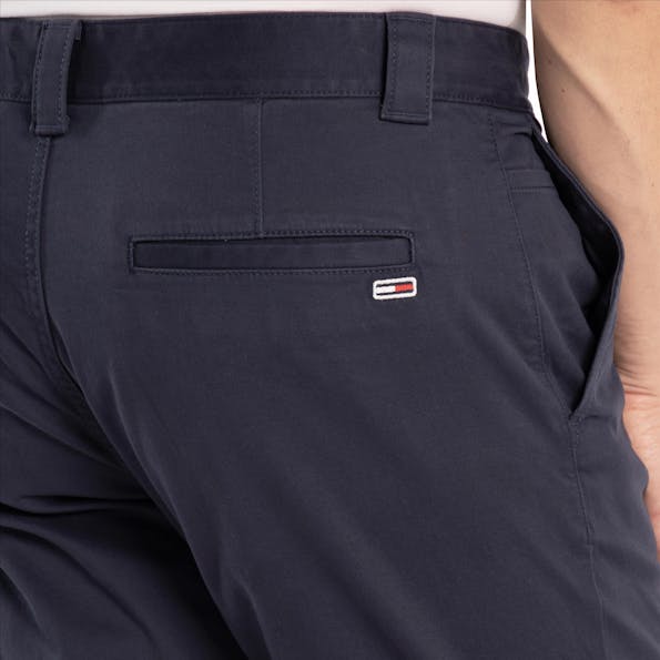 Tommy Jeans - Donkerblauwe TJM Essential chino short