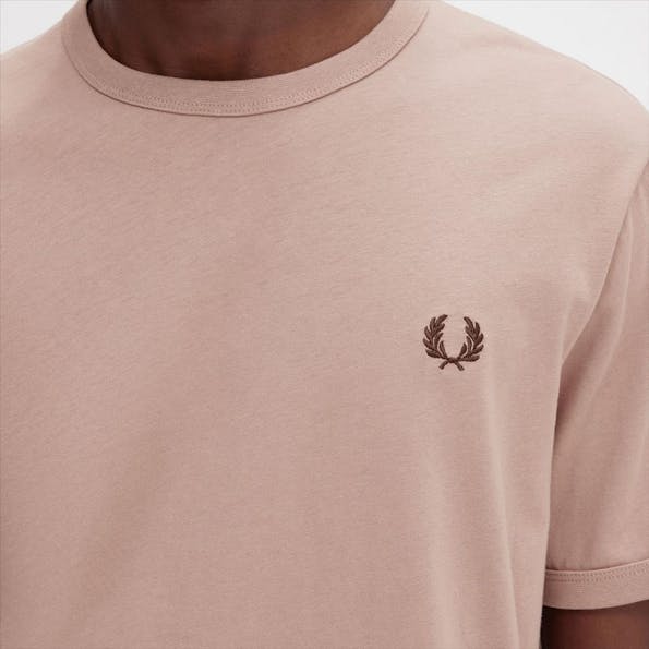 Fred Perry - Donkerroze Ringer T-shirt