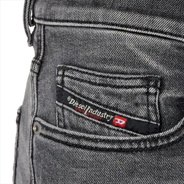 Diesel - Donkergrijze 2020 D-Viker Straight jeans