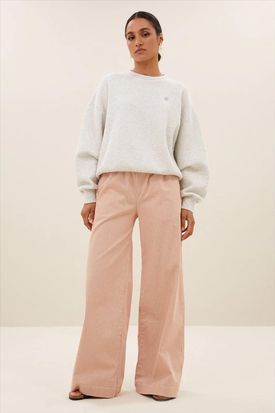 BY BAR - Lichtgrijze Bibi Love sweater
