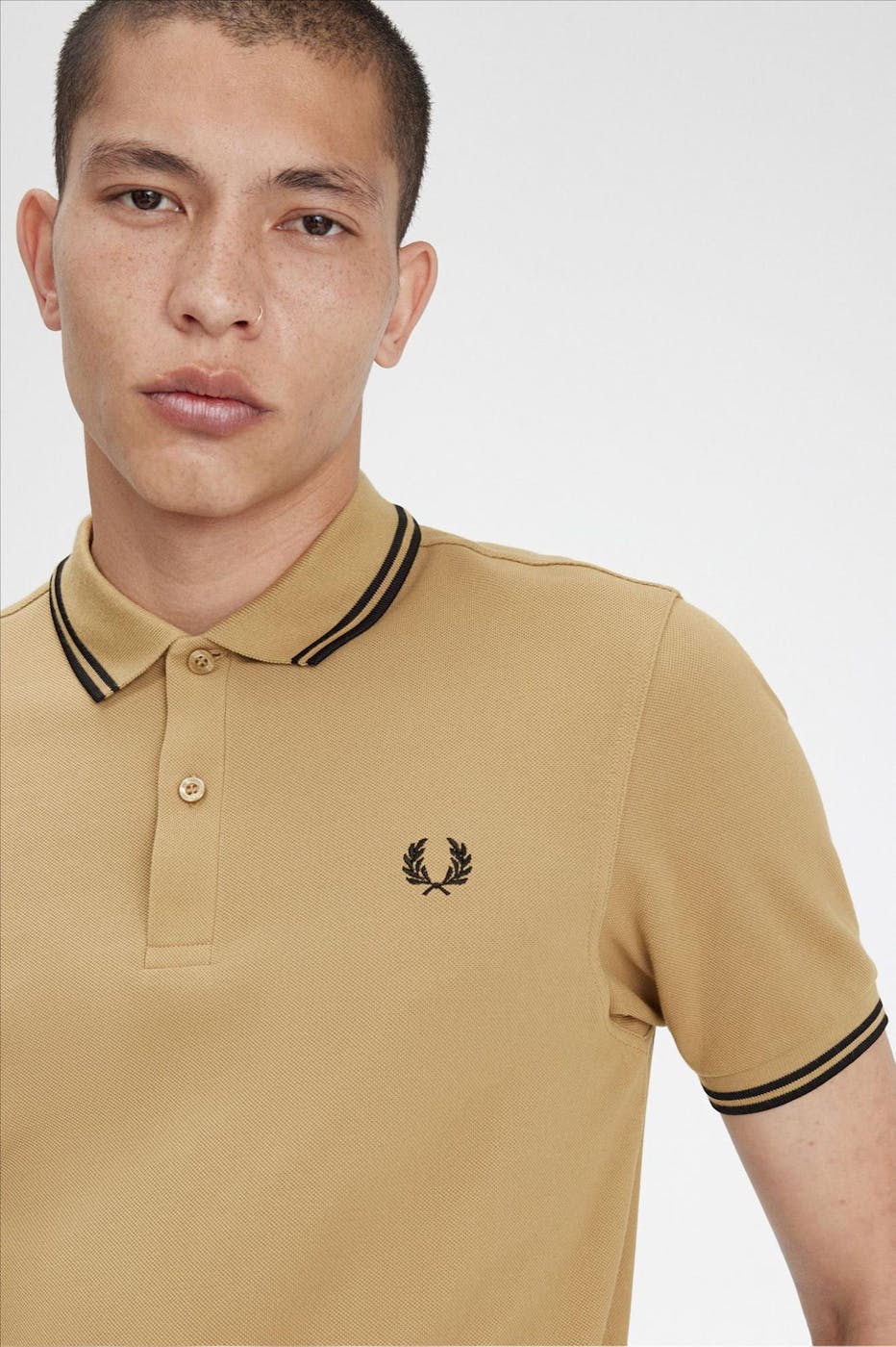 Fred Perry - Amandelbruine Twin Tipped polo