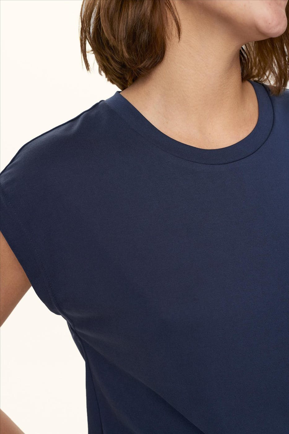 Nümph - Donkerblauwe Lizy T-shirt