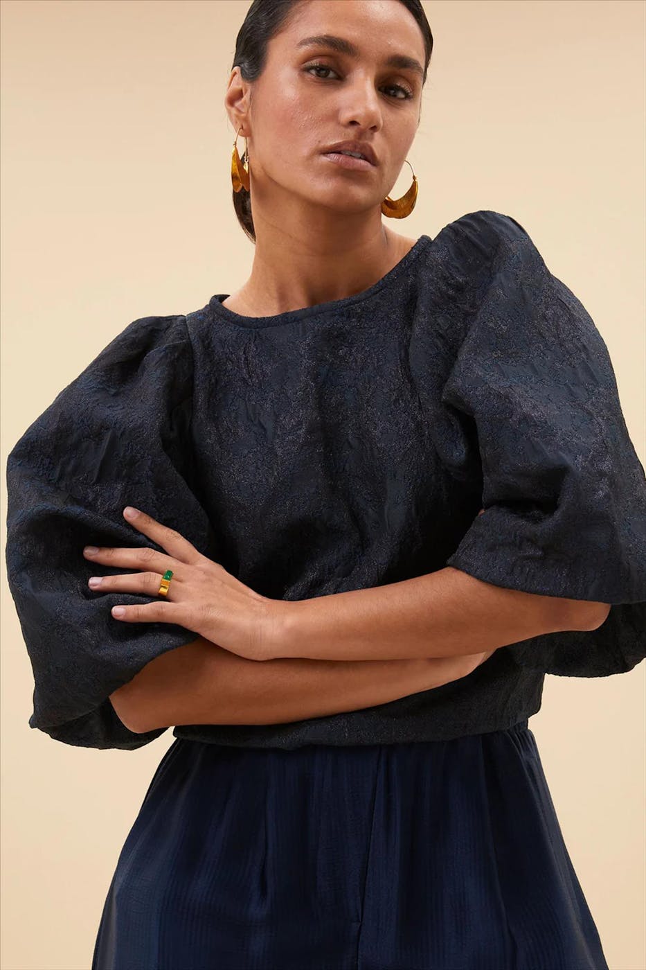 BY BAR - Donkerblauwe Zasu Jacquard blouse