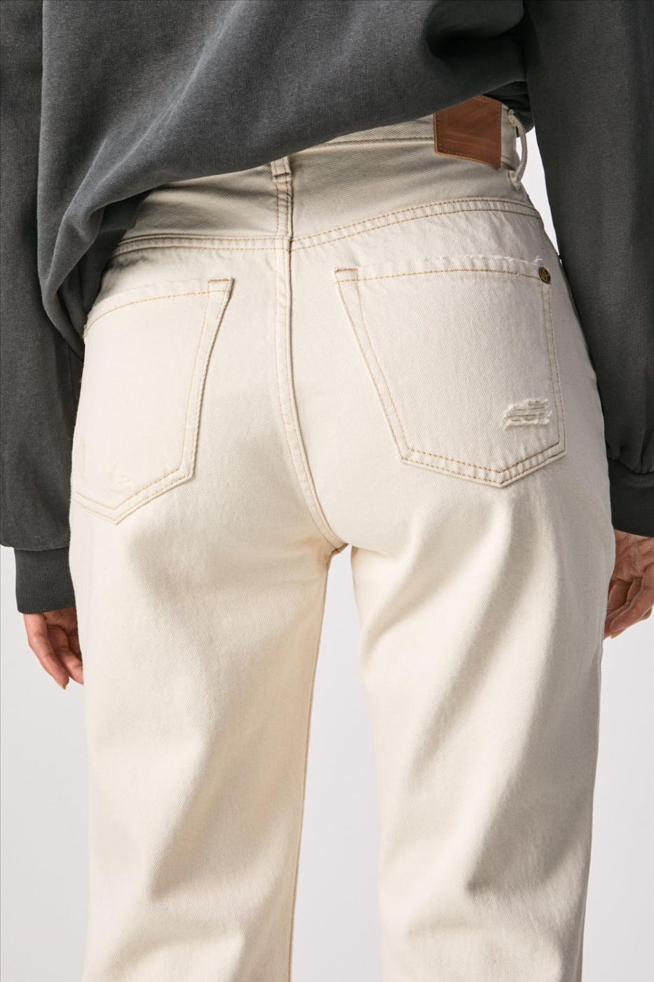 Pepe Jeans London - Ecru Celyn straight destroyed jeans