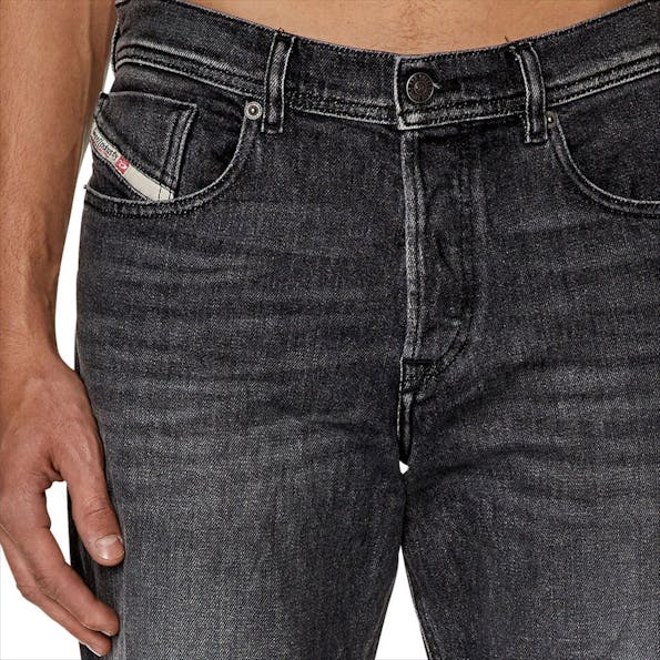 Diesel - Grijze D-Finitive Regular Fit jeans