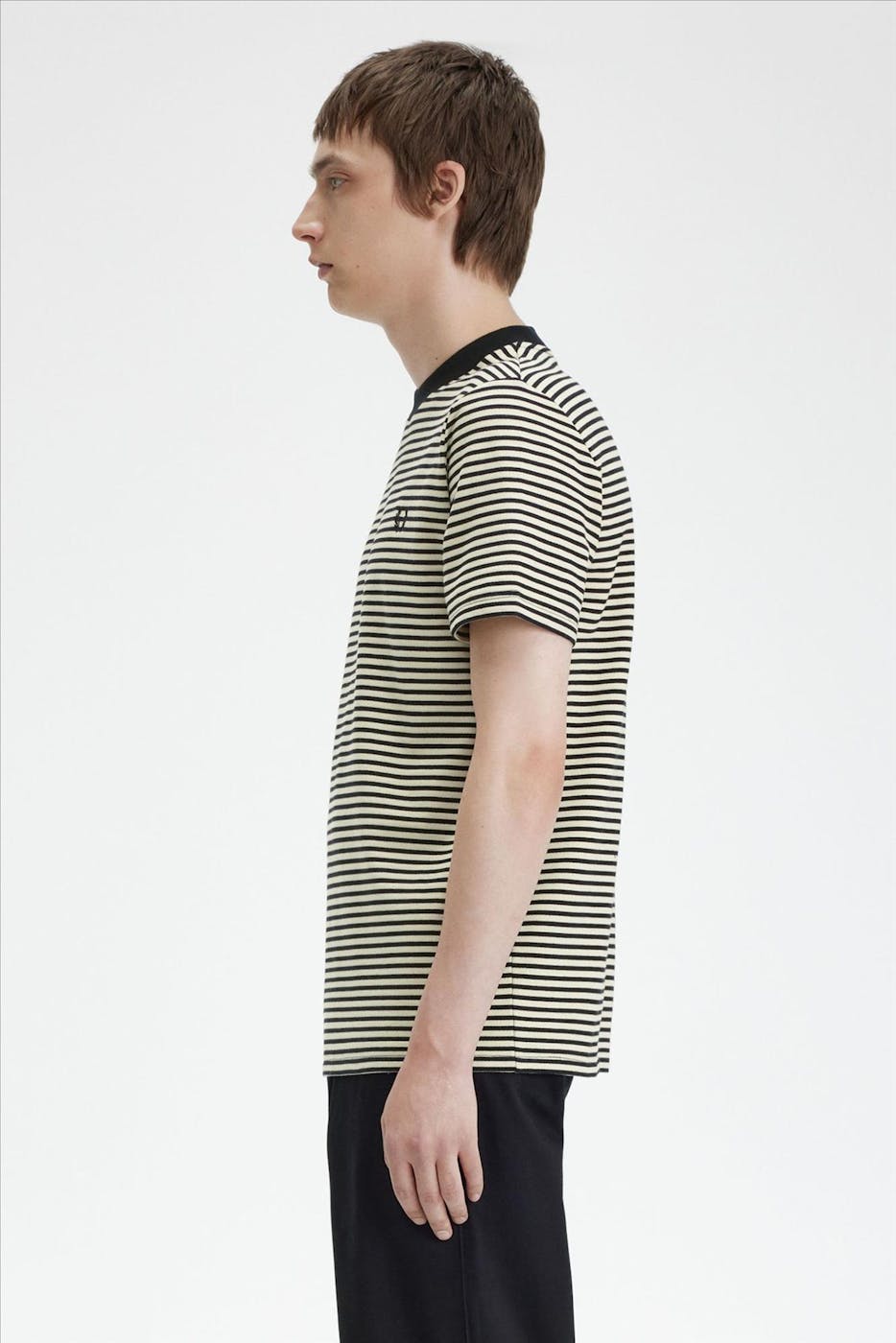 Fred Perry - Zwart-Ecru Fine Stripe T-shirt