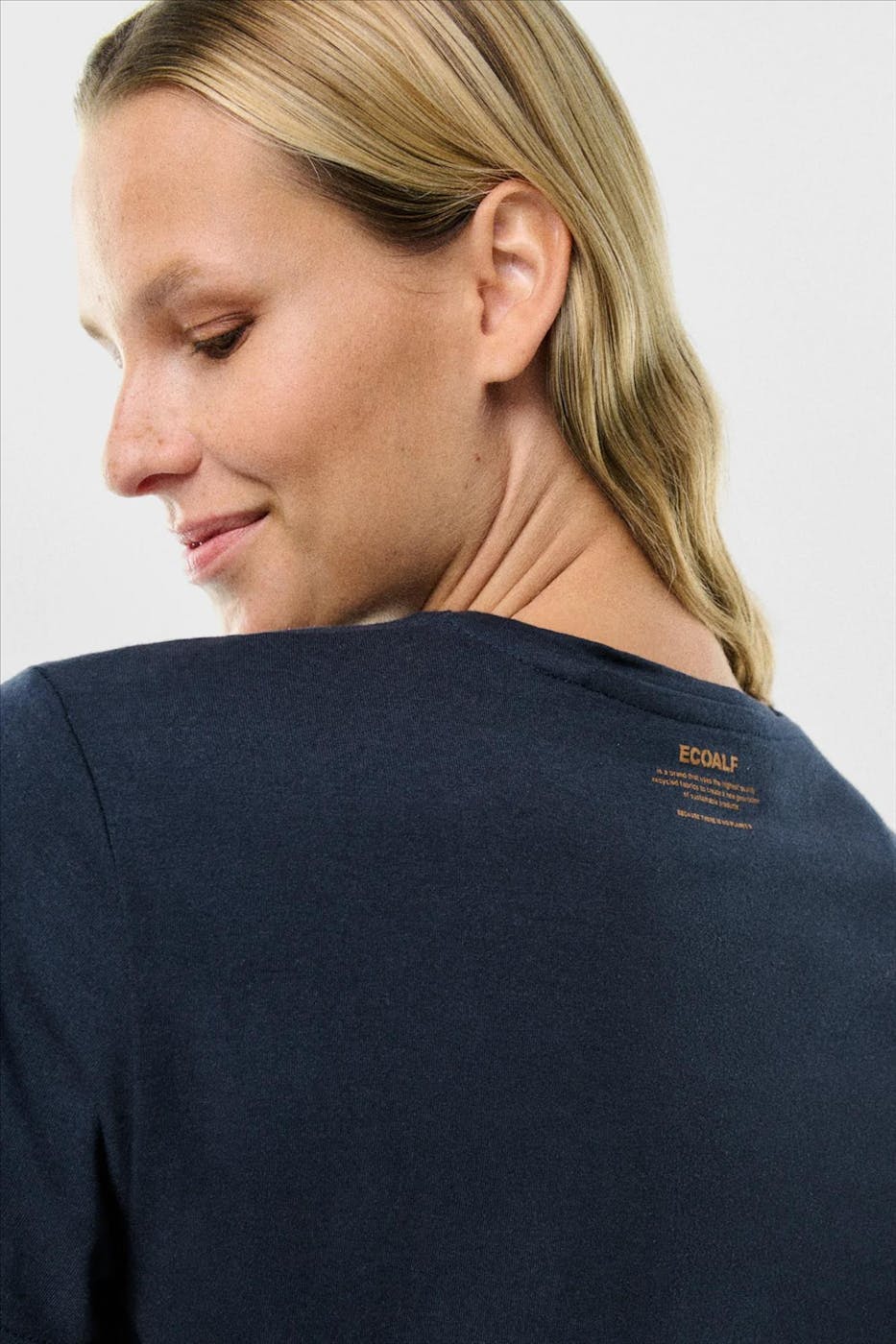 ECOALF - Donkerblauwe Ventie T-shirt