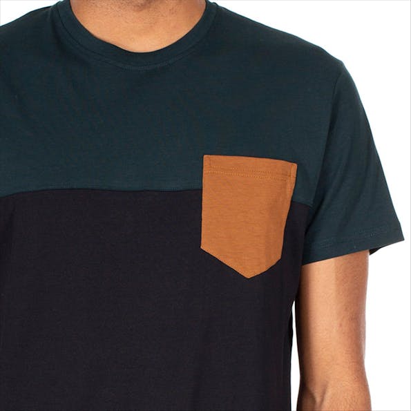Iriedaily - Donkergroen-zwarte Block Pocket T-shirt